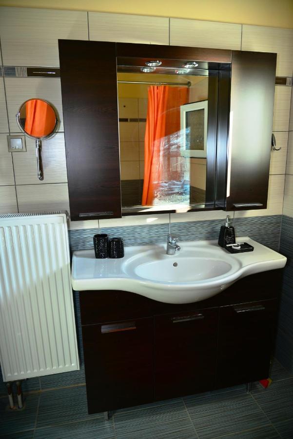 Sea View Luxury Apartment Платария Екстериор снимка