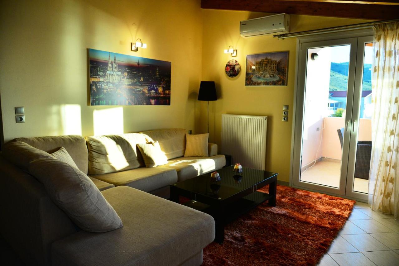 Sea View Luxury Apartment Платария Екстериор снимка