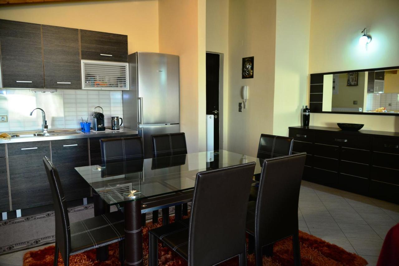 Sea View Luxury Apartment Платария Екстериор снимка